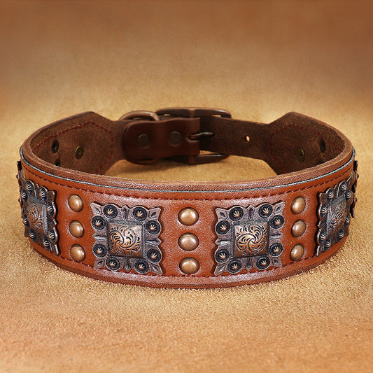 Collar de perro antimordedura con remache de piel de vaca