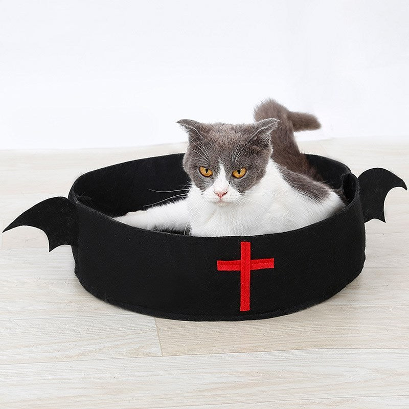 Cama para perros y gatos con temática de Halloween, Navidad y terror