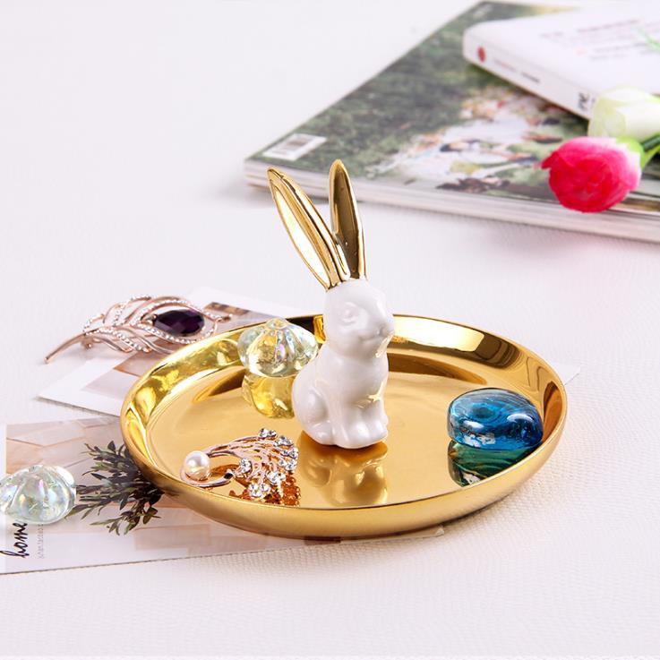 Animal shape tray