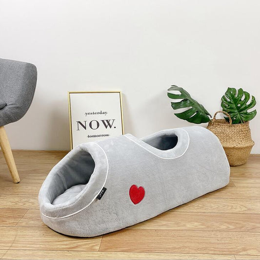 Saco de dormir semicerrado para gatos domésticos