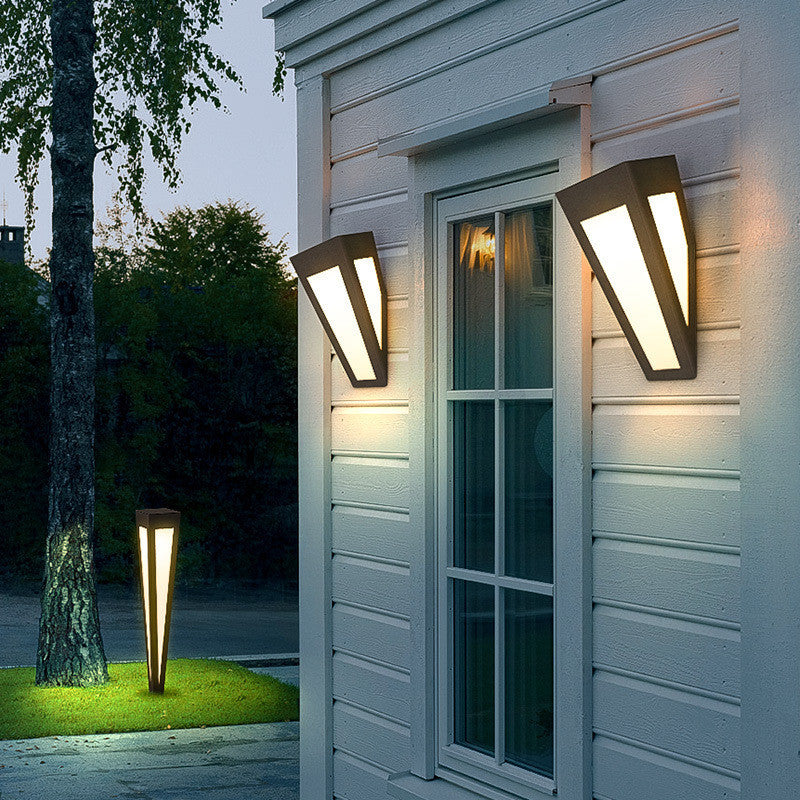 Sensor impermeable de luz solar LED para jardín al aire libre