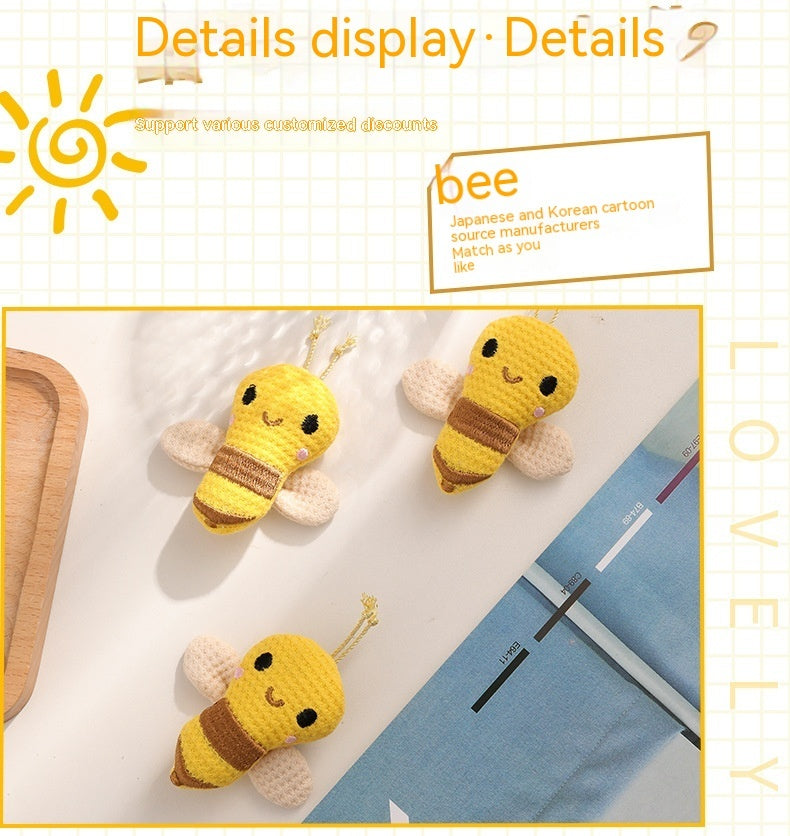 Little Bee Cartoon Brooch Korean Cute Clothing Accessories Girls' Bags Pendant