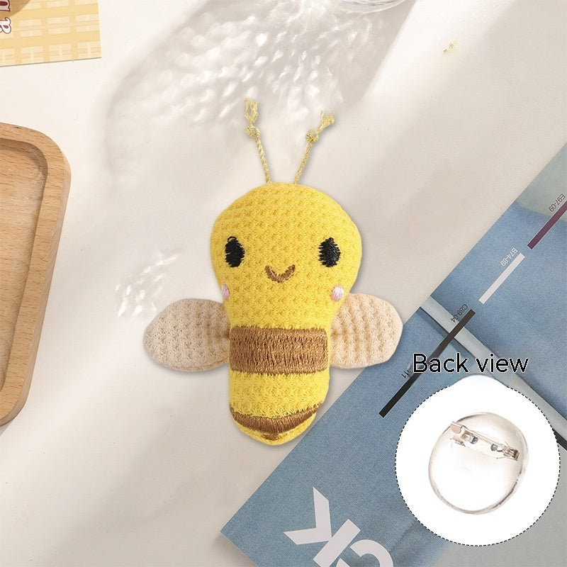 Little Bee Cartoon Brooch Korean Cute Clothing Accessories Girls' Bags Pendant