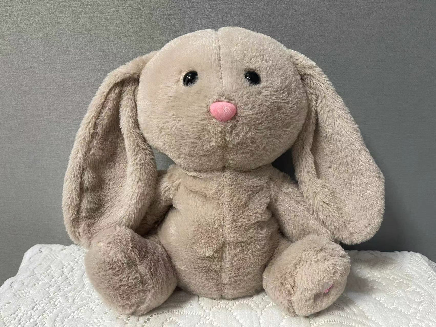 Lindo juguete de peluche relajante que respira