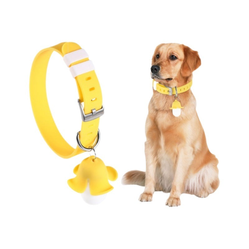 USB Rechargeable Banana Luminous Dog Walking Pet Collar Light Luminous Sounding Pet Silicon Necklace