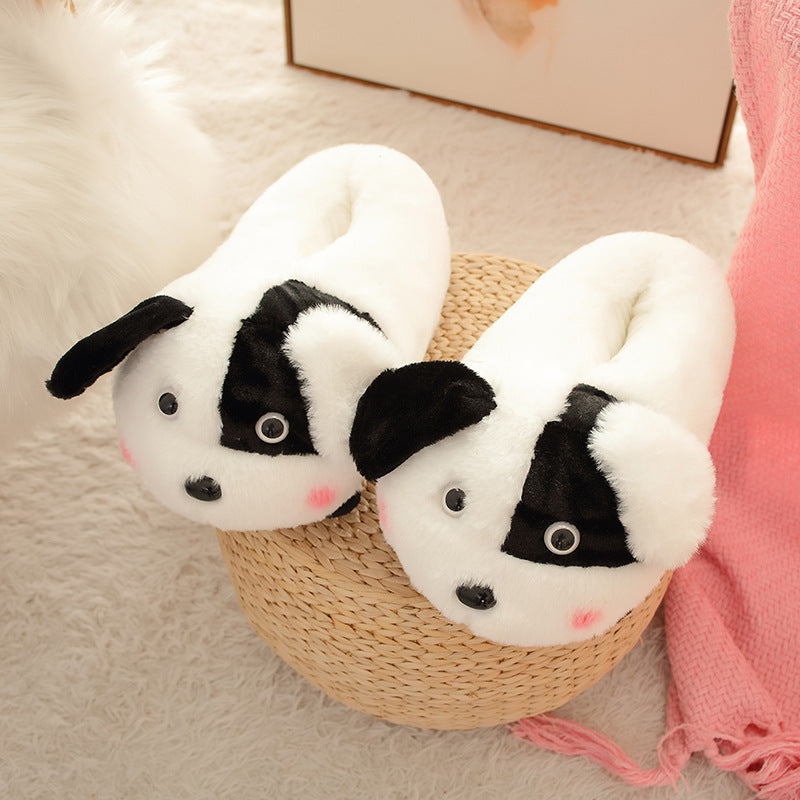 Pantuflas cálidas de invierno para perros y animales en el suelo del hogar