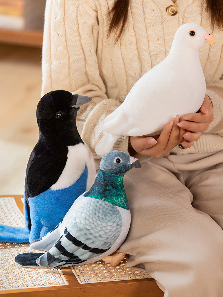 Jouet en peluche de pigeon d'oiseau de dessin animé