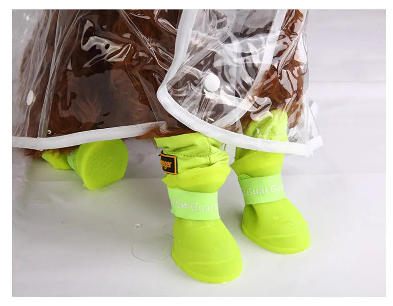 4pcs/Set Dog Rain Boots Waterproof Dog Rain Shoes Fleece Lined Adjustable Rubber Pet Snow Boots for Small Medium Dogs Anti-Slip