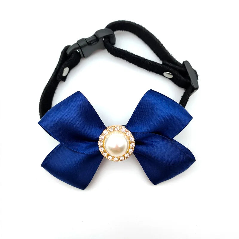 Collier de noël pour chien et chat, 4 couleurs, Style de vacances, nœud papillon pour chien et chat, sangle de cou réglable, accessoires de toilettage pour chien et chat, collier pour chiot et chat