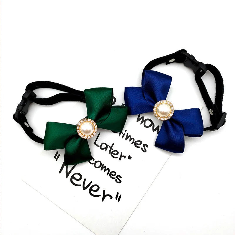 Collier de noël pour chien et chat, 4 couleurs, Style de vacances, nœud papillon pour chien et chat, sangle de cou réglable, accessoires de toilettage pour chien et chat, collier pour chiot et chat