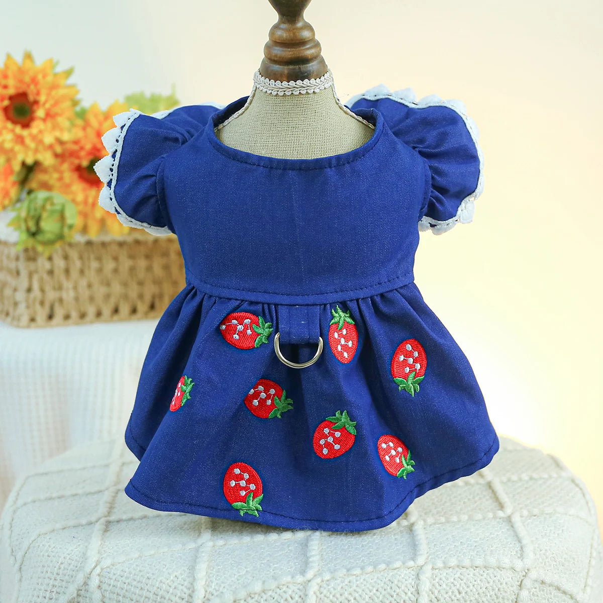 1PC Pet Apparel Dog Spring and Autumn Thin Blue Denim Strawberry Princess Dress With Drawstring Buckle For Small Medium Dogs