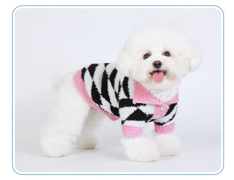 Winter Fleece Dog Sweaters Cat Warm Thicken Fashion Clothing Black and White Rhombus Print Pet Clothes Puppy Dogs Pullover Style