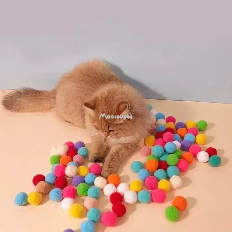 Lanzamiento interactivo, juguetes de entrenamiento para gatos, gatitos creativos, Mini juegos de pompones, pelota de peluche elástica, suministros para gatos, accesorios para mascotas