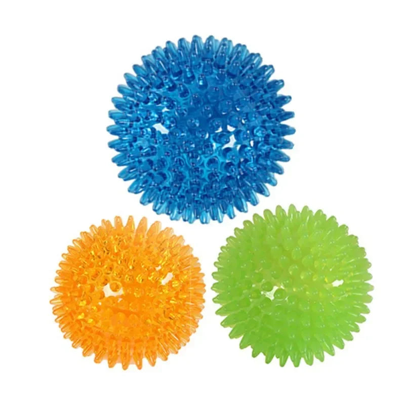 Juguetes para perros y gatos, juguete con sonido para cachorros, Bola de Limpieza de dientes chirriante, entrenamiento de TPR, juguete para masticar dientes de mascotas, bolas de espinas