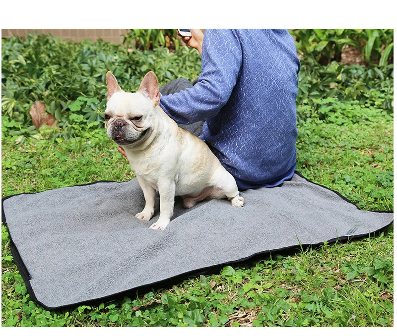 Manta portátil cálida de invierno para perros, estera plegable lavable para dormir con correa para perros, accesorios de viaje para acampar, cama