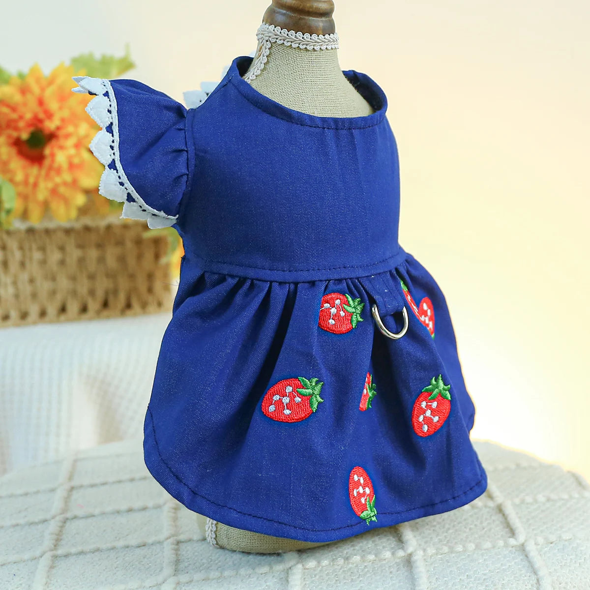 1PC Pet Apparel Dog Spring and Autumn Thin Blue Denim Strawberry Princess Dress With Drawstring Buckle For Small Medium Dogs