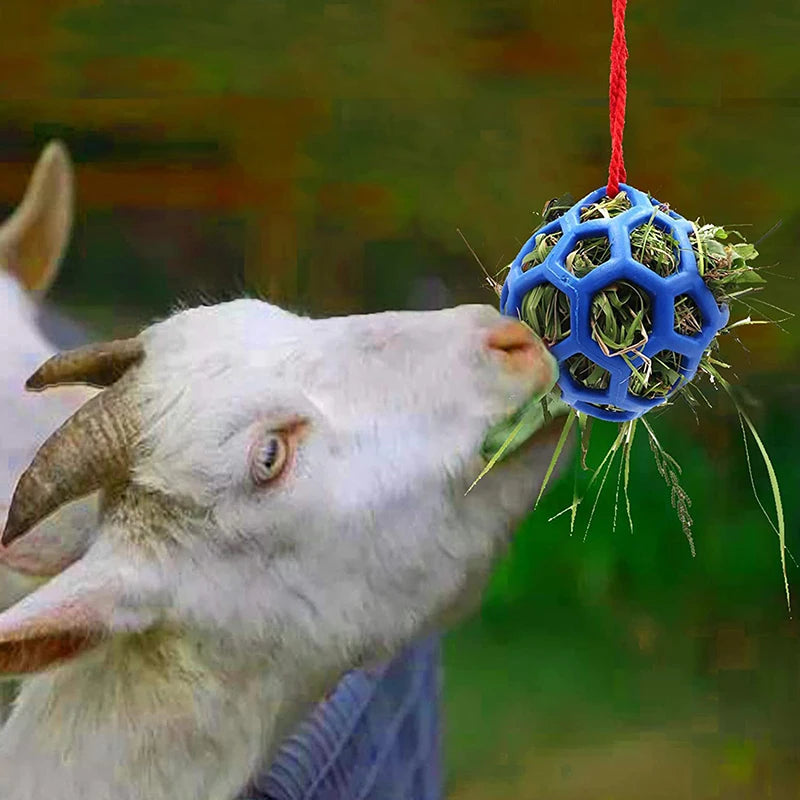 Juguete de alimentación colgante para caballos, cabras, ovejas, alivia el estrés, Bola de tratamiento para caballos, juguete alimentador de heno, 1 ud.