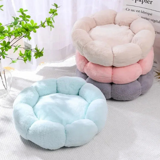 Use Unique Flower-Shaped Dog and Cat Mat for Comfortable Sleep Pet Bed for Indoor and Outdoor