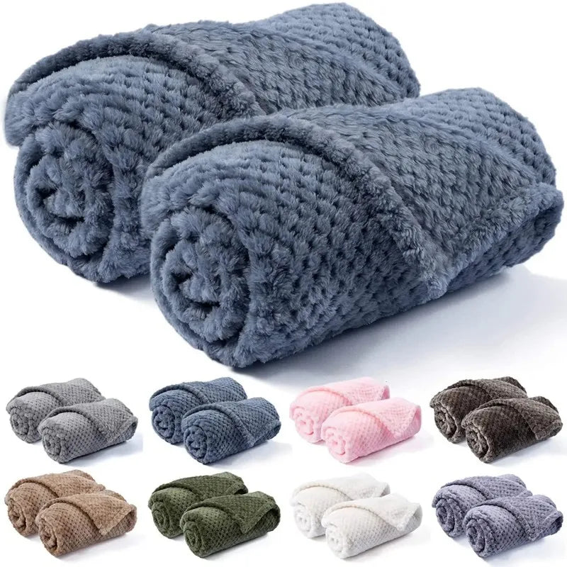 Warm Soft Fuzzy Blankets for Puppy Small Medium Large Dogs Fleece Kitten Cats Plush Throws for Bed Couch Sofa Blanket Supply