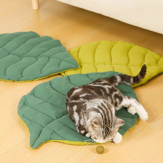 Cat Bed Mats Soft Cotton Leaf Shaped Kitten Cat Puppy Dog Bed Mat Sleep Blanket Home Pets Double Sided  Pad Floor Rugs Washable