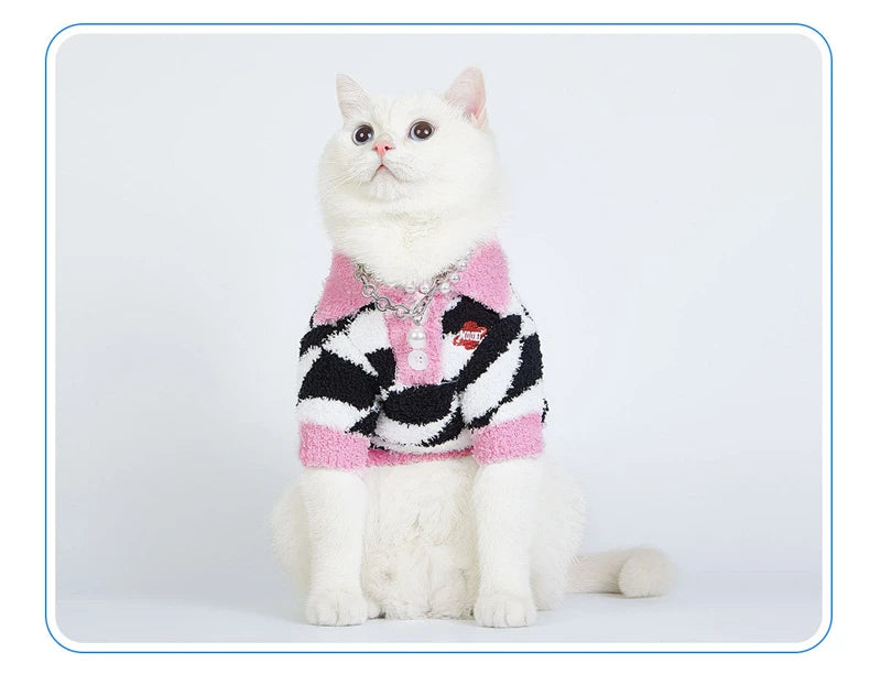 Winter Fleece Dog Sweaters Cat Warm Thicken Fashion Clothing Black and White Rhombus Print Pet Clothes Puppy Dogs Pullover Style