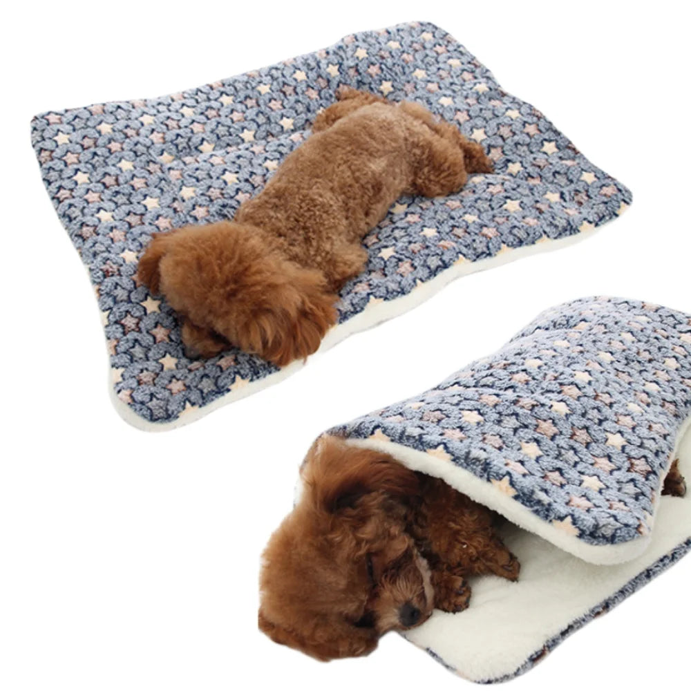 Thicken Flannel Mat Pet Cat Beds Mats Dog Bed Sleeping Mat Soft Warm Blanket Puppy Kitten Beds Pet Rug Mat for Small Medium Dogd