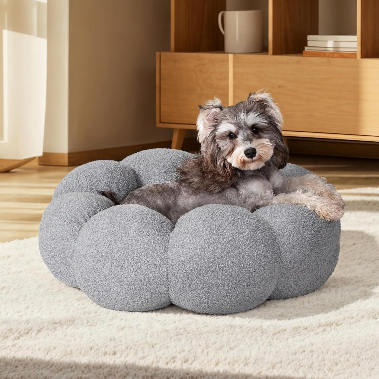 Camas calmantes para gatos para gatos de interior Cama para perros y gatos con flores esponjosas en peluche Sherpa Round Donut Cuddler Cama para cachorros Cama antideslizante lavable a máquina