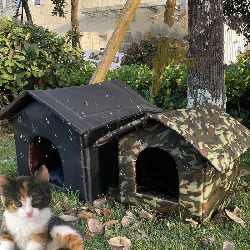 Refugio impermeable al aire libre para gatos callejeros