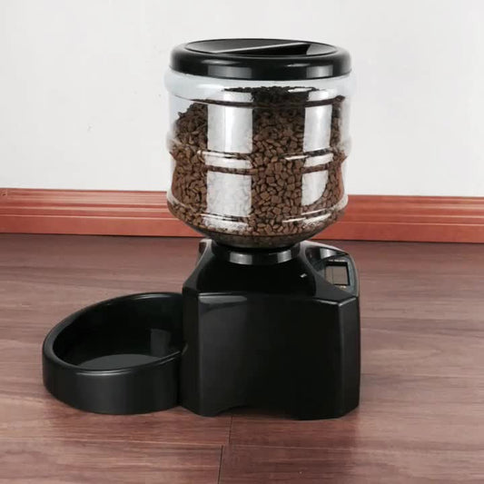 Machine d'alimentation automatique quantitative chronométrée pour animaux de compagnie à trois repas