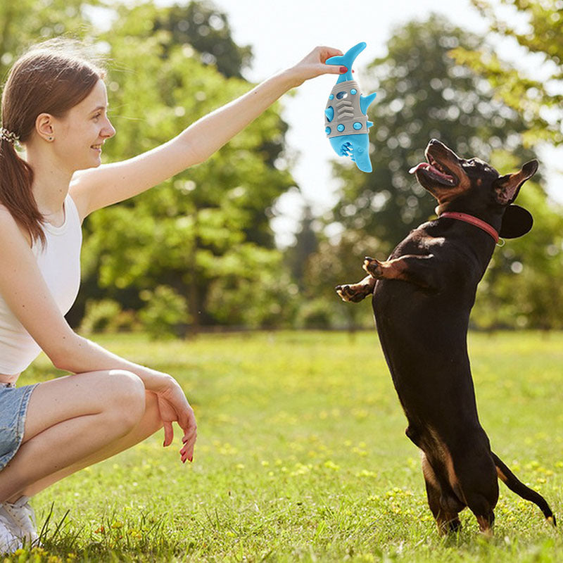 New Dog Teething Leaky Toy Mimics Shark-tooth Cleaning And Bite-resistant Tooth-venting Toy For Dogs