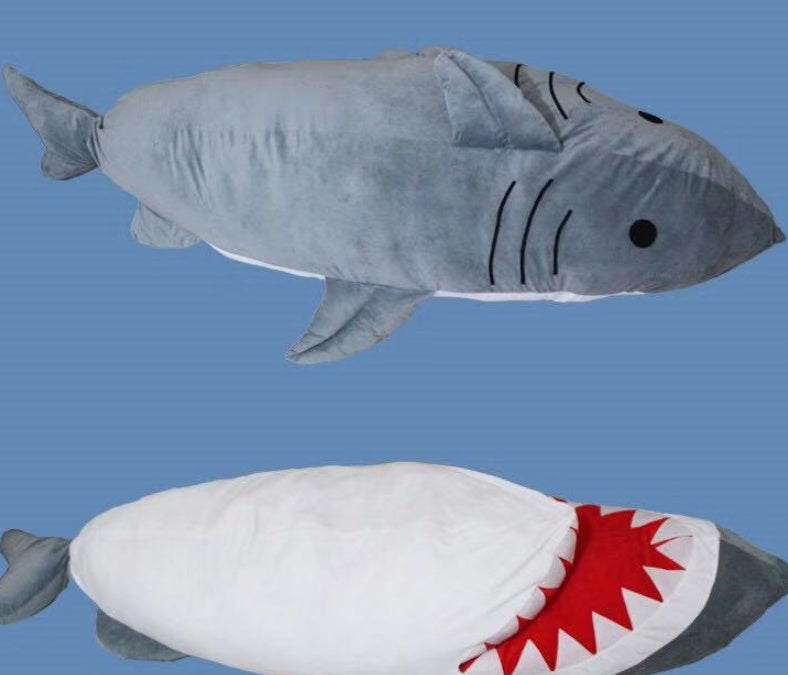 Sac de couchage en peluche requin 2 m