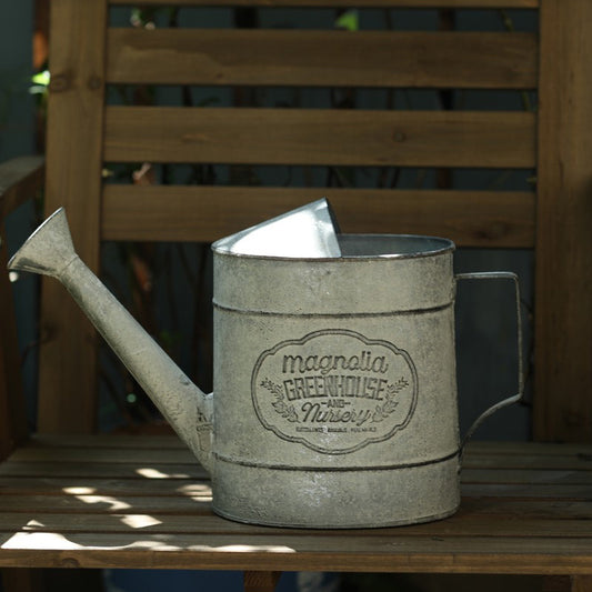 Arrosoir de jardin en fer forgé, décoration d'épicerie de jardinage