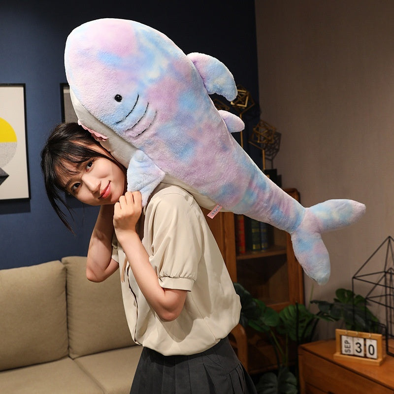 Peluche en forme de requin Abu