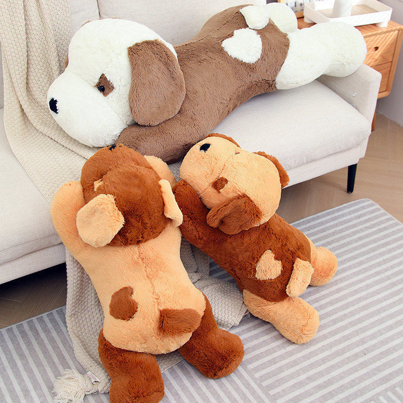 Jouets en peluche de chiot de posture couchée mignonne d'animal